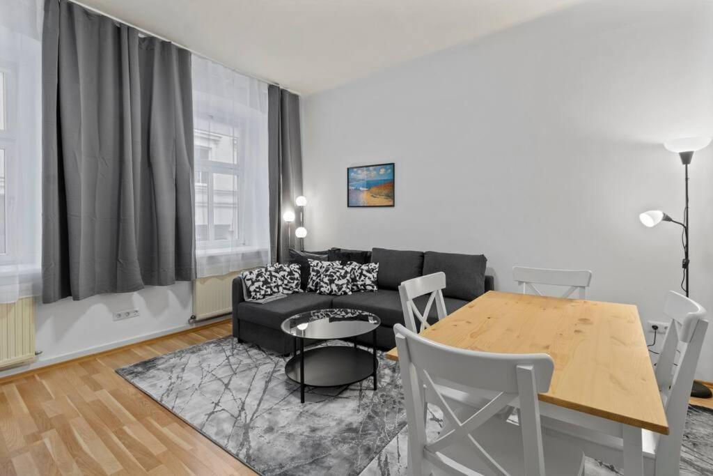 Modern Apartment Close To Center - 2Br فيينا المظهر الخارجي الصورة